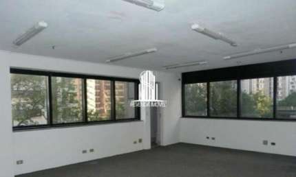 Sala comercial de 45m² com 2 WC, 1 vaga no Businnes Center Ibirapuera. Sala comercial de 45m² com 2