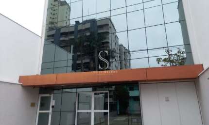 VILA MARIANA, Prédio Comercial com 850m², Elevador, 20 salas, 20 banheiros e 20 vagas à venda.