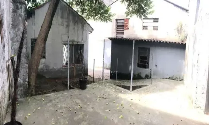 Lapa de baixo, terreno residencial de 280m² com construção.