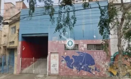 Campos elíseos, galpão comercial de 240m² com 1 sala e 2 banheiros.