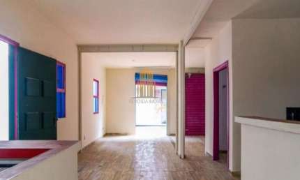 VILA NOVA CONCEIÇÃO - CASA OU PONTO COMERCIAL DE 140M² COM 1 SALA, 1 COZINHA, 1 LAVABO E 6 VAGAS