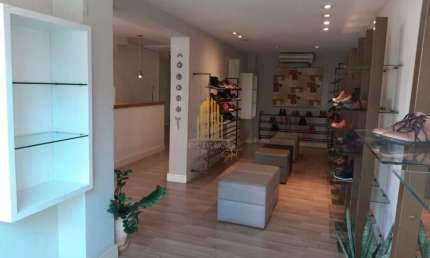 Casa com Ponto Comercial, Perdizes de 210m² com 3 banheiros
