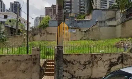 Morumbi - terreno de 206m² com zoneamento mzurb/mqu/zeu.
