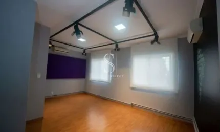 Saúde - casa comercial de 320m² com 10 salas, 4 banheiros e 3 vagas