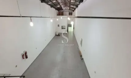 SAÚDE, CASA COMERCIAL DE 490M² COM 9 SALAS, 3 BANHEIROS.