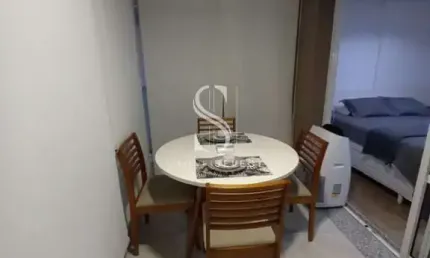 Condomínio Viaza 400 no Jardim Aeroporto, Studio de 34m², 1 Dormitório, 1 Banheiro, Sacada, 1 Vaga e