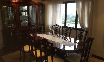 Cond. Piazza Quadrifoglio, Apartamento de 200m² com 4 suítes, 4 vagas na Vila Uberabinha - São Paulo