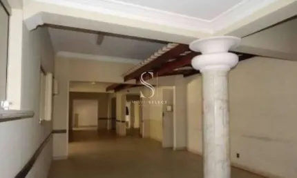 Perdizes - São Paulo, Casa Térrea Comercial de 300m² com 4 salas, 1 vaga.