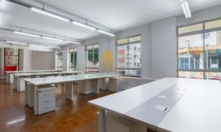 BELA VISTA, SOBRELOJA DE 385M², 7 SALAS, 4 BANHEIROS E 1 VAGA À VENDA.