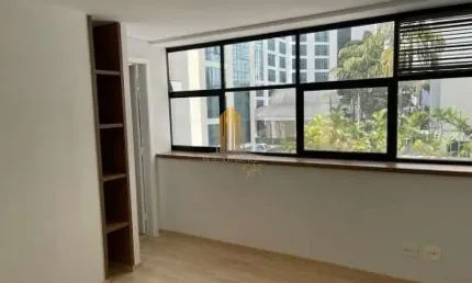 CONDOMÍNIO MADISOM WORK CENTER, CONJ. COMERCIAL DE 55M², 2 BANHEIROS E 1 VAGA, À VENDA EM MOEMA - SP