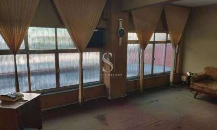 Loja Comercial à venda de 510m² com 8 salas 2 salões 3 banheiros e 4 vagas de garagem na Bela Vista