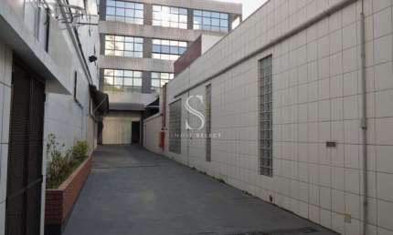 PINHEIROS, ÁREA COMERCIAL DE 1000M², 1 Loja térrea, 1 Sobrado, e 1 Prédio com elevador à venda.