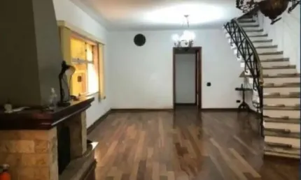 Pompéia, sobrado residencial de 276m² com 3 dormitórios, 1 suíte, 2 vagas.