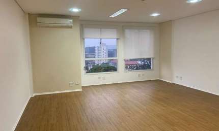 Edificio Ahead em Pinheiros, Conjunto Comercial de 40m² com terraço, 1 vaga.