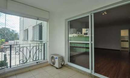 Condomínio Villa Veneto - Morumbi - Apartamento de 107m² com 3 dormitórios, 1 suite e 2 vagas.