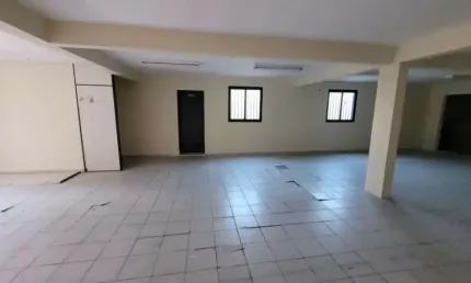 Vila Maria, Prédio Comercial de 650m² com 10 vagas.