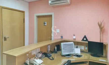 Alfredo candido vieira em santa cecilia, conjunto comercial de 94m² com 4 salas, 2 vagas.