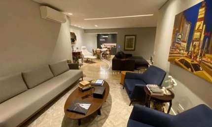 Condomínio Maison Louvre em Moema, Apartamento com 169m² com 4 dormitórios, 1suíte, 2 vagas