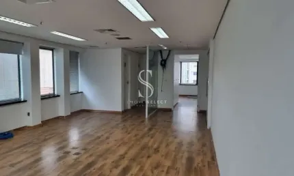 Condomínio Edifício Oxford no Itaim Bibi, Sala Comercial à venda de 100m² com 3 banheiros, 3 vagas.