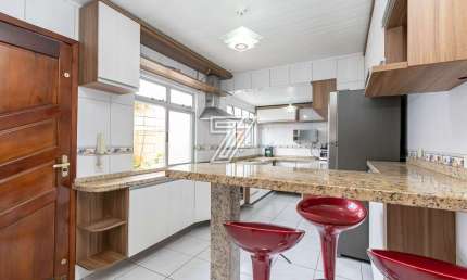 Casa com 3 quartos à venda na Rua Araçari, 499, Pinheirinho, Curitiba, 181 m2 por R$ 720.000