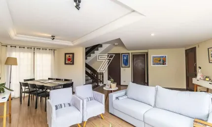 Casa em condomínio fechado com 3 quartos à venda na Avenida Cândido Hartmann, 1680, Mercês, Curitiba, 232 m2 por R$ 1.510.000