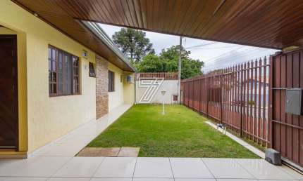 Casa com 4 quartos à venda na Rua Domingos Batista Vizoli, 187, Portão, Curitiba, 219 m2 por R$ 999.000