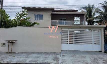 Sobrado a 50m da Praia, com 4 suítes à venda, 300m² por R$ 1.350.000 - Jardim Britania - Caraguatatuba/SP