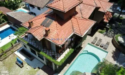 Casa Alto Padrão Vista Mar, com 6 dormitórios à venda, 700 m² por R$ 4.000.000 - Massaguaçu - Caraguatatuba/SP