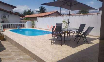 Casa com Edícula, 3 dormitórios à venda, 301 m² por R$ 1.100.000 - Porto Novo - Caraguatatuba/SP