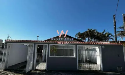 Casa com 4 dormitórios à venda, 208m² por R$650.000 - Jardim Britânia - Caraguatatuba/SP