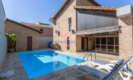 Casa de alto padrão com 4 dormitórios à venda, 230m² por R$ 2.500.000 - Praia do Arrastão - São Sebastião/SP