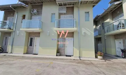 Sobrado a 150m da Praia, com 2 dormitórios à venda, 75m² por R$ 470.000 - Porto Novo - Caraguatatuba/SP