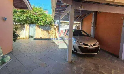 Casa com 3 dormitórios à venda, 183 m² por R$ 1.000.000 - Pontal da Cruz - São Sebastião/SP