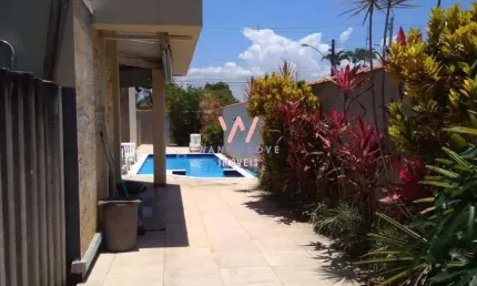 Casa a 500m da Praia, com 6 dormitórios à venda, 420m² por R$1.590.000 - Praia das Palmeiras - Caraguatatuba/SP