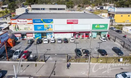 Ponto comercial para alugar na Avenida Getúlio Vargas, 657, Centro, Piraquara