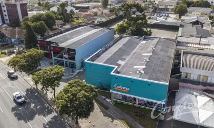 Ponto comercial para alugar na Rua Isaac Guelmann, 4387, Novo Mundo, Curitiba