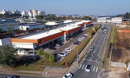 Ponto comercial para alugar na André Ferreira Barbosa, 8157, Pinheirinho, Curitiba, 75 m2 por R$ 5.600