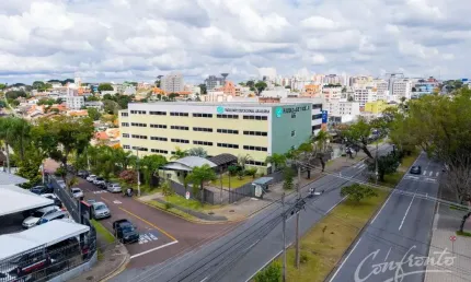 Prédio para alugar na Avenida Presidente Kennedy, 3065, Rebouças, Curitiba, 4835 m2 por R$ 130.000