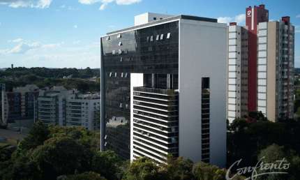 Sala comercial para alugar na Rua Deputado Heitor Alencar Furtado, 3350, Mossunguê, Curitiba, 35 m2 por R$ 2.800