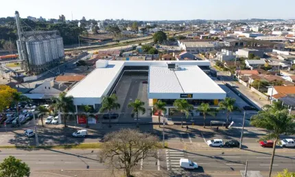Ponto comercial para alugar na Avenida Iraí, 245, Weissópolis, Pinhais, 194 m2 por R$ 19.400
