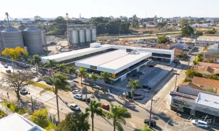 Ponto comercial para alugar na Avenida Iraí, 245, Weissópolis, Pinhais, 303 m2 por R$ 30.000
