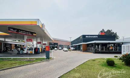 Ponto comercial para alugar na Rua General Mário Tourinho, 2350, Campina do Siqueira, Curitiba, 170 m2 por R$ 12.000