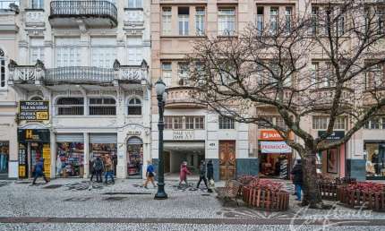 Ponto comercial para alugar na Rua XV de Novembro, 423, Centro, Curitiba, 744 m2 por R$ 28.000