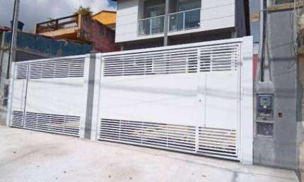 Sobrado com 2 dormitórios à venda, 70 m² por R$ 350.000,00 - Parque Residencial Marengo - Itaquaquecetuba/SP