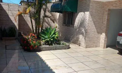 Casa à venda, 183 m² por R$ 670.000,00 - Jardim dos Ipês - Suzano/SP
