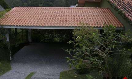 Casa com 3 dormitórios à venda, 172 m² por R$ 1.100.000 - Caputera - Arujá/SP