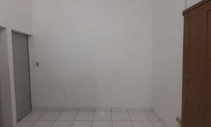 Casa + Salão Comercial no Bairro CENTRO na cidade de  AGUDOS;