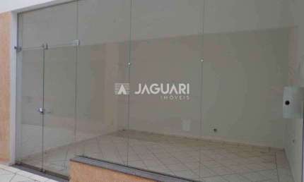 Sala Comercial no Bairro CENTRO - Condominio Galeria 13 de Maio na cidade de  Agudos;