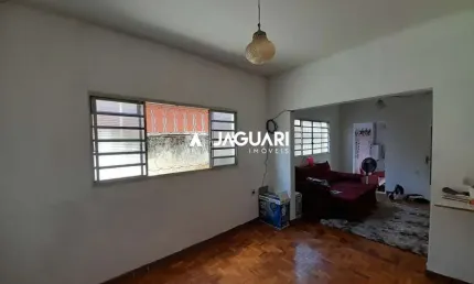 Casa comercial à venda na Rua Sete de Setembro, Centro, Agudos