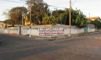 Casa comercial à venda no Centro, Agudos 